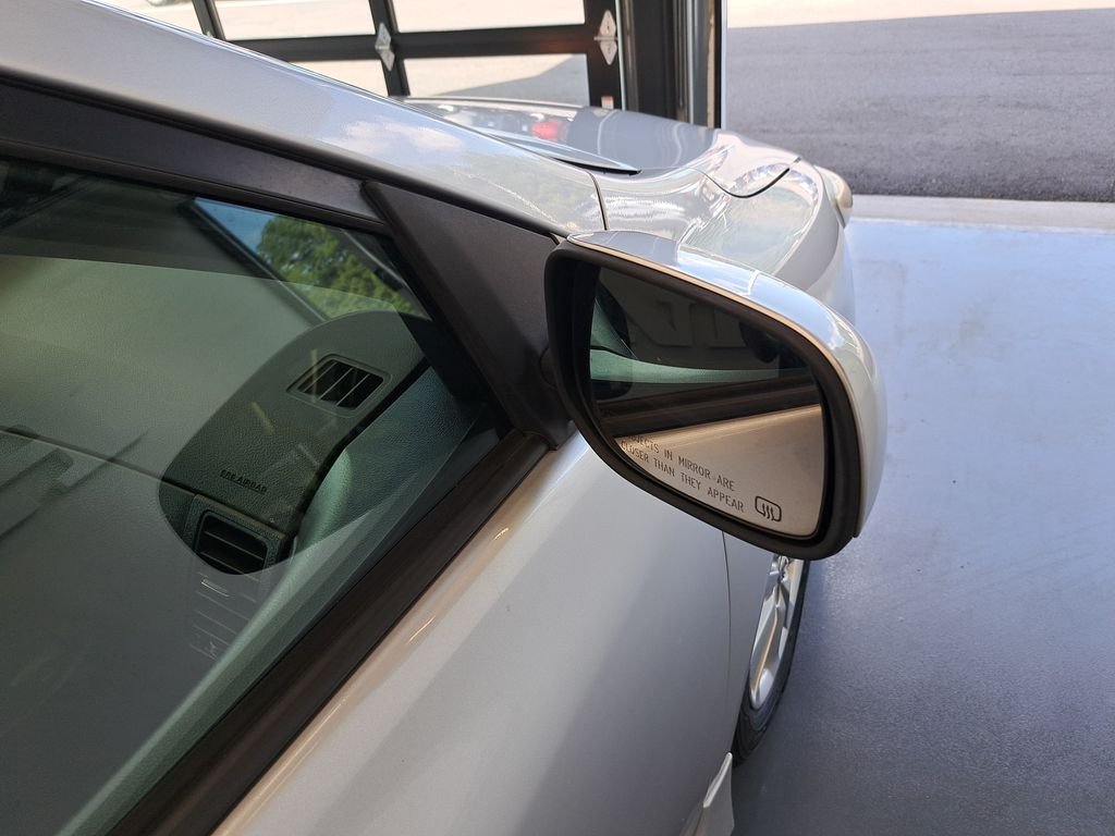 Used 2010 Silver Toyota S image 38