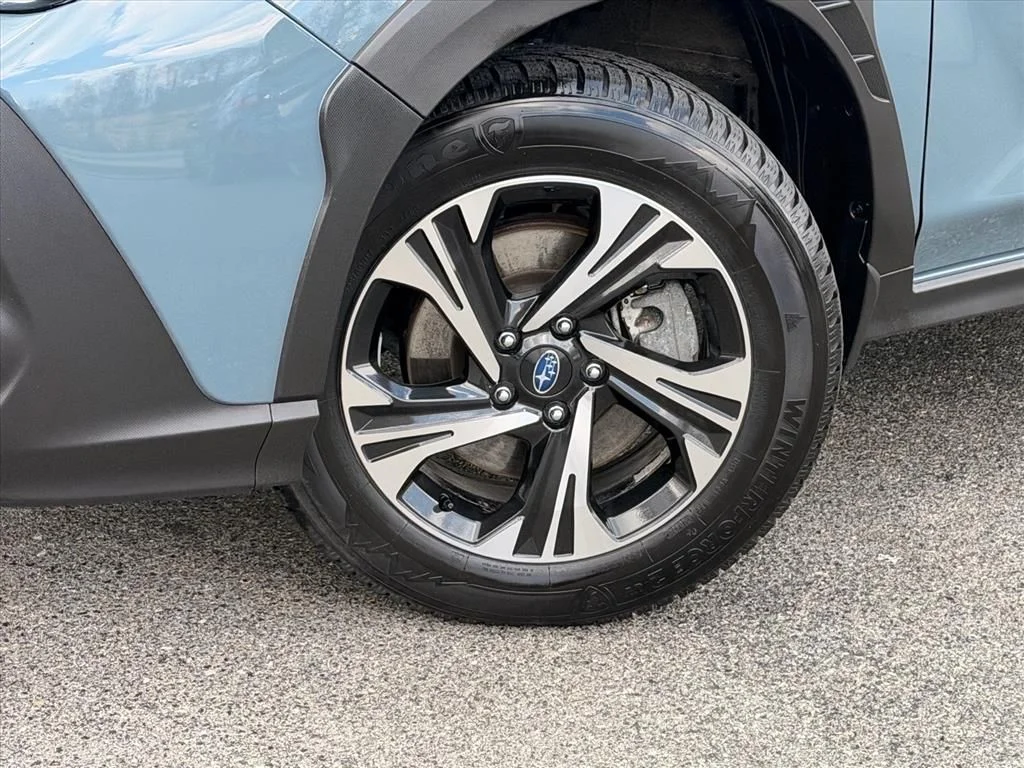 Used 2024 Blue Subaru Premium image 30