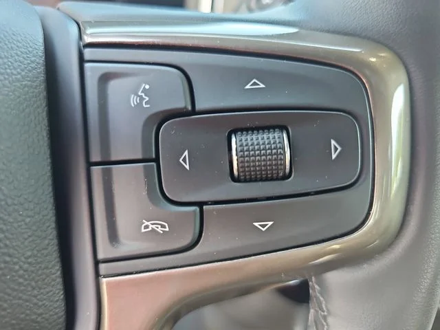 Used 2024 White Chevrolet High Country image 18