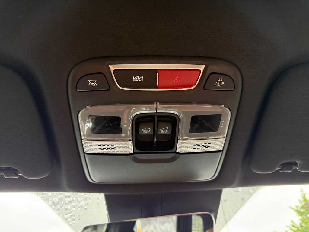 Certified Used 2025 Black Kia SX X-Line image 27