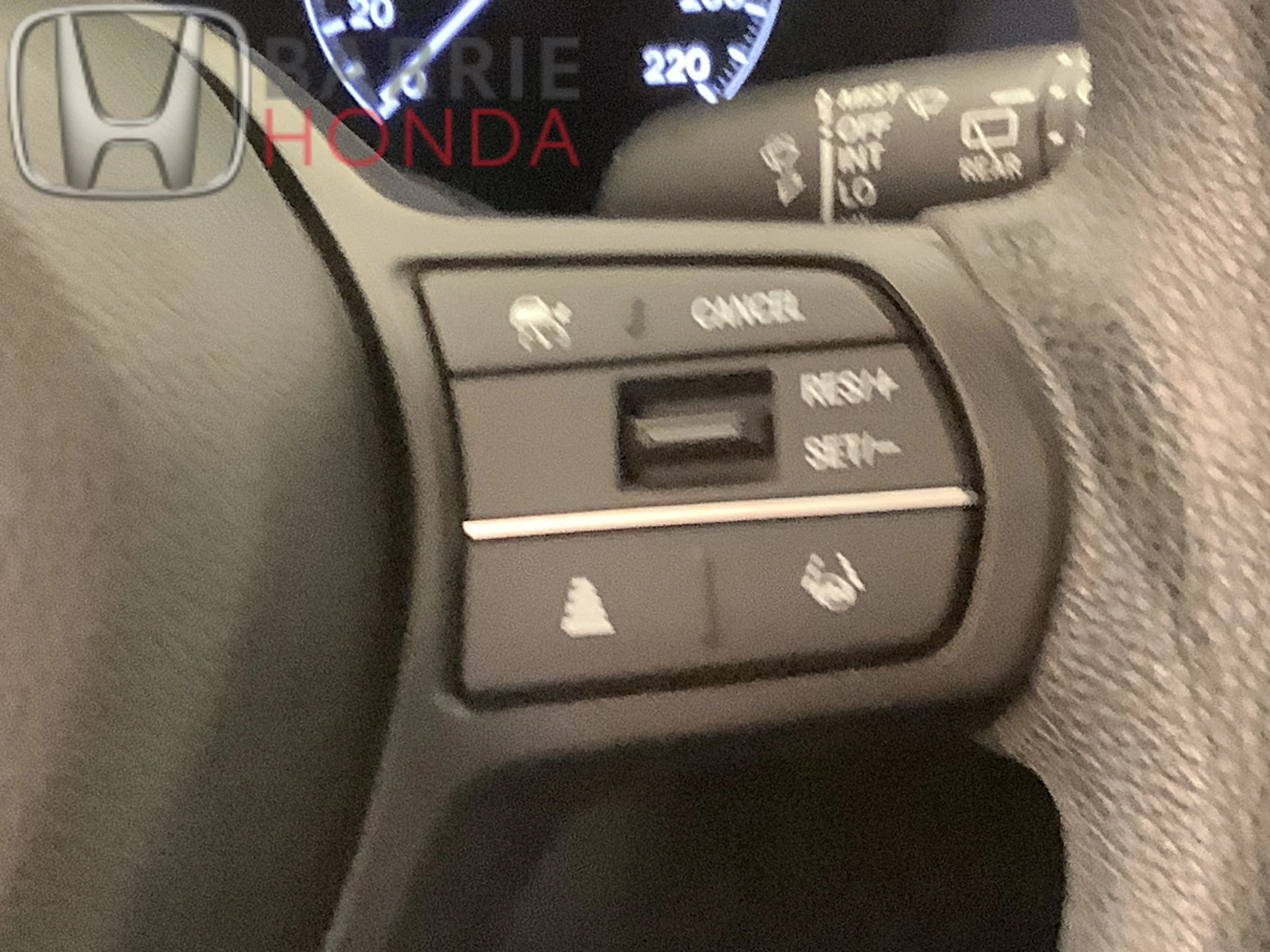 Used 2024 Platinum White Pearl Honda LX-B image 11