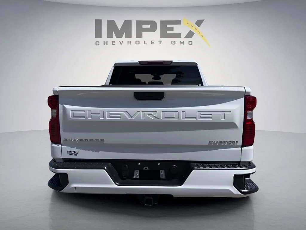 Used 2024 Summit White Chevrolet Custom image 4