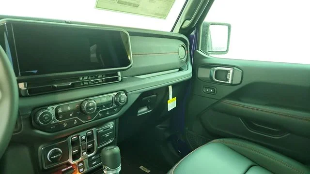 New 2026 Reign Exterior Paint Jeep Rubicon X image 24