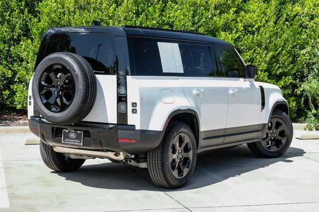 New 2026 Fuji White Land Rover S image 11