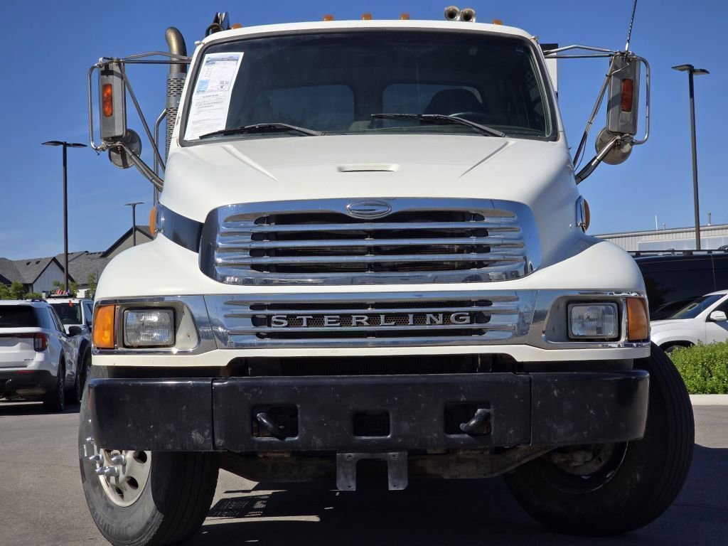 Used 2008 White Sterling Conventional Cab Mechanics Body image 2