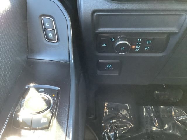 Used 2022 Black Metallic Ford XL image 18
