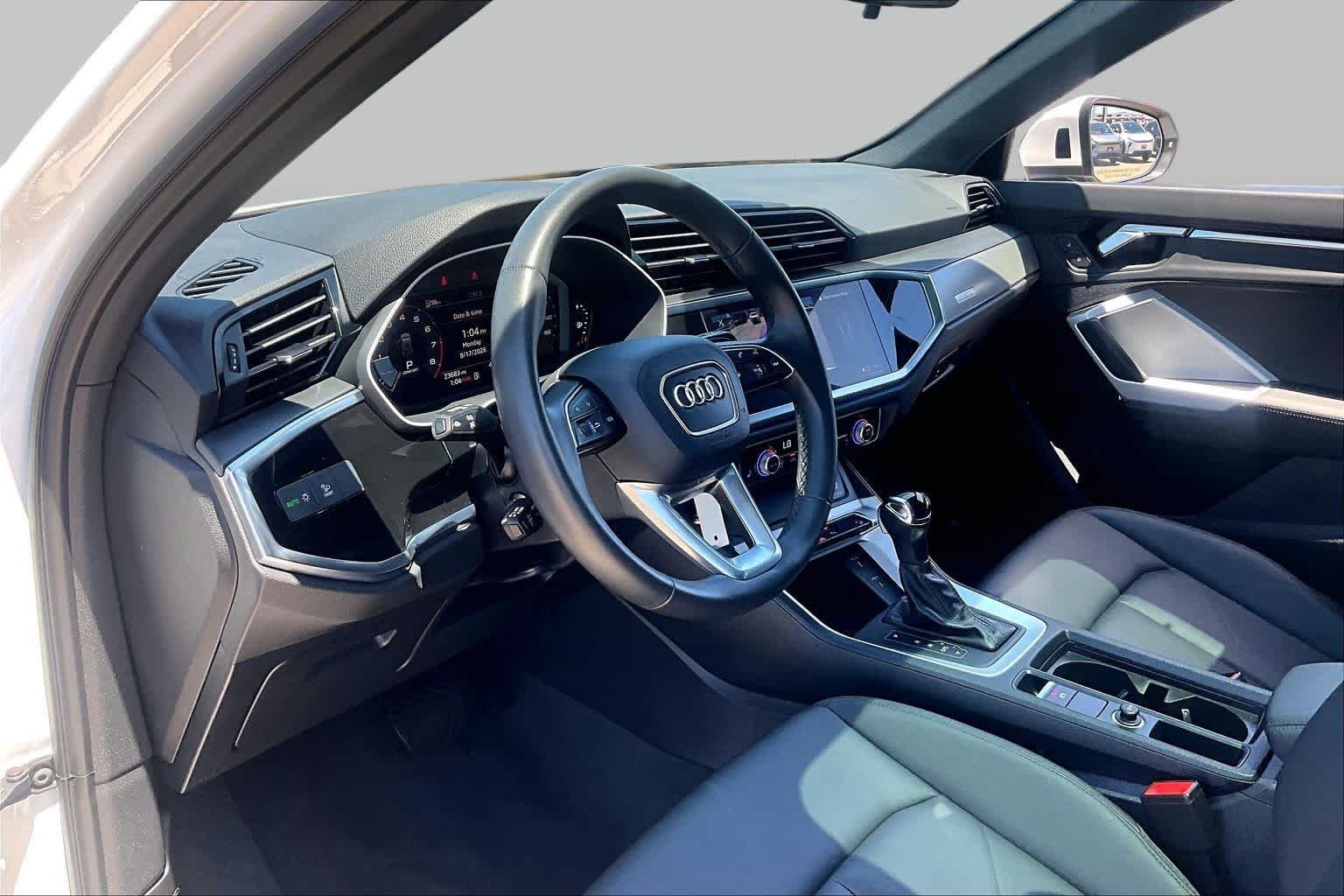 Used 2025 Arkona White Audi S line Premium image 18