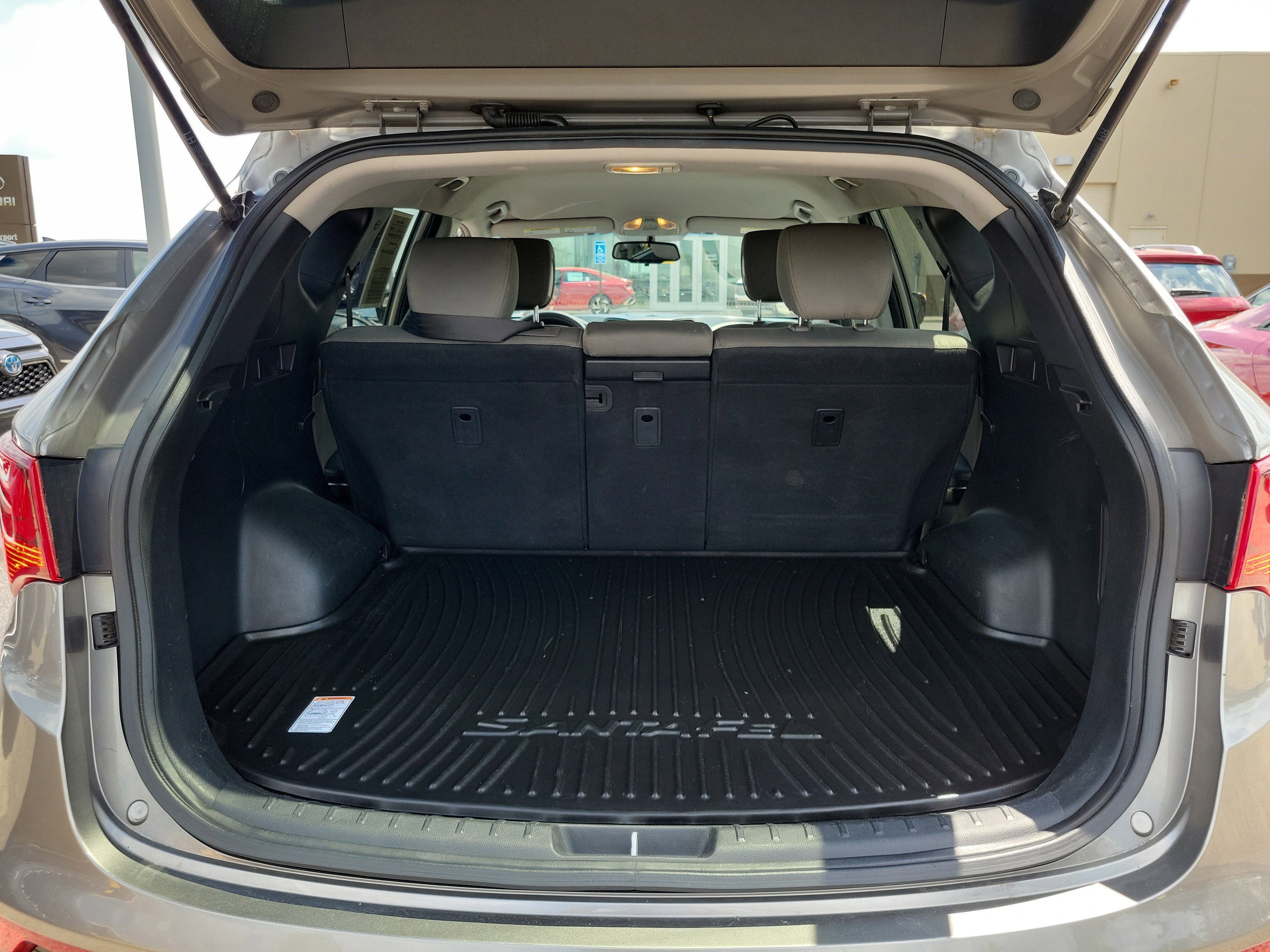 Used 2018 Mineral Gray Hyundai 2.4L image 8