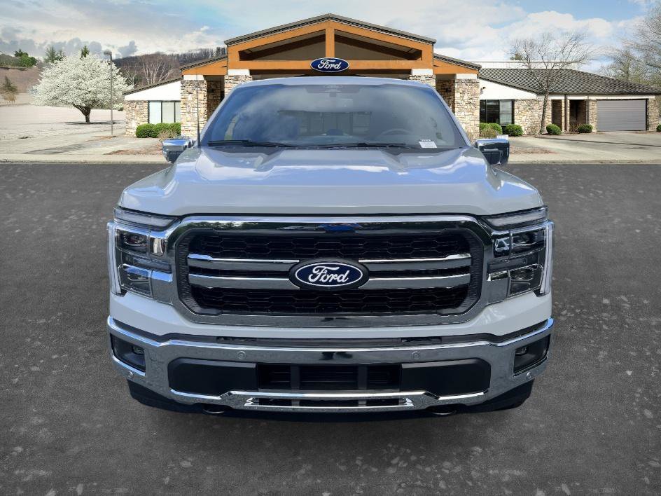 New 2026 Avalanche Ford Lariat® image 2