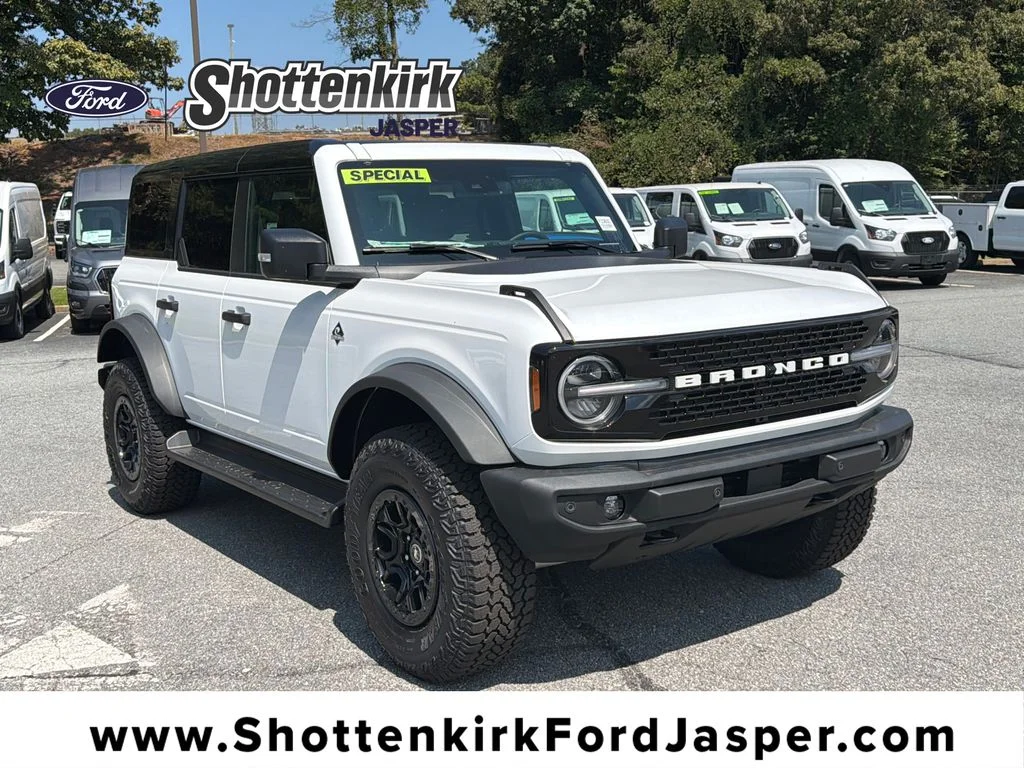 New 2025 White Ford Outer Banks image 1