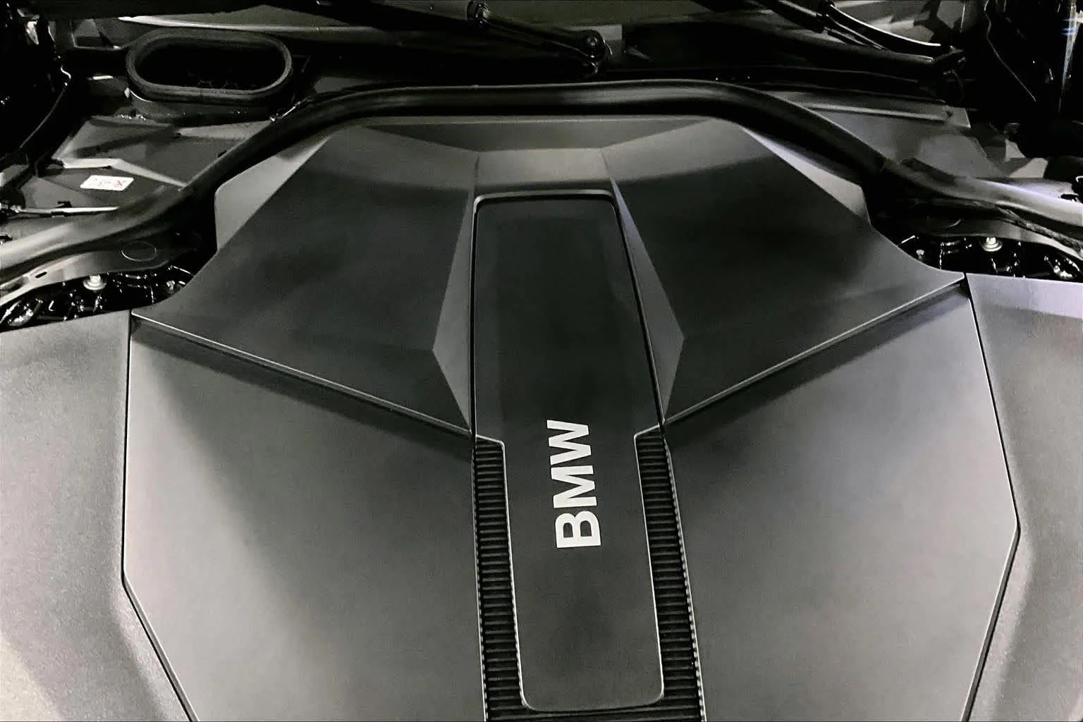 New 2026 Black Sapphire Metallic BMW xDrive60 image 15