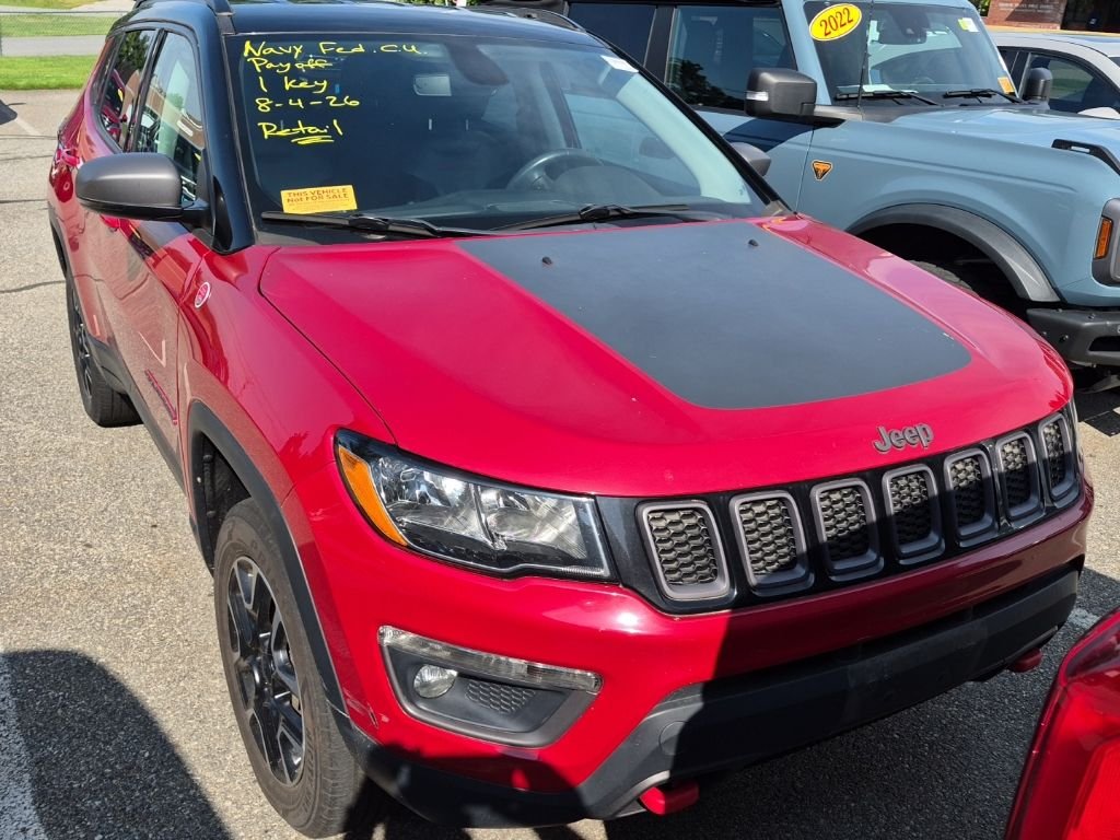 Used 2019 Red Jeep Trailhawk image 1