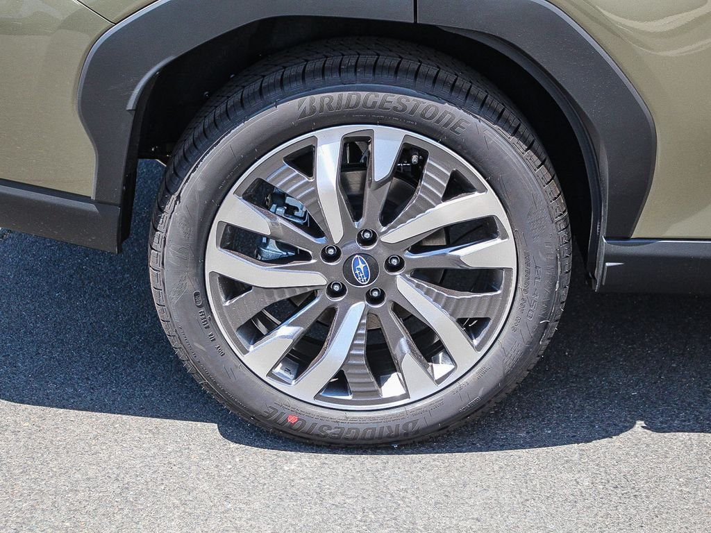 New 2026 AUTUMN GREEN METALLIC Subaru Touring Hybrid image 9
