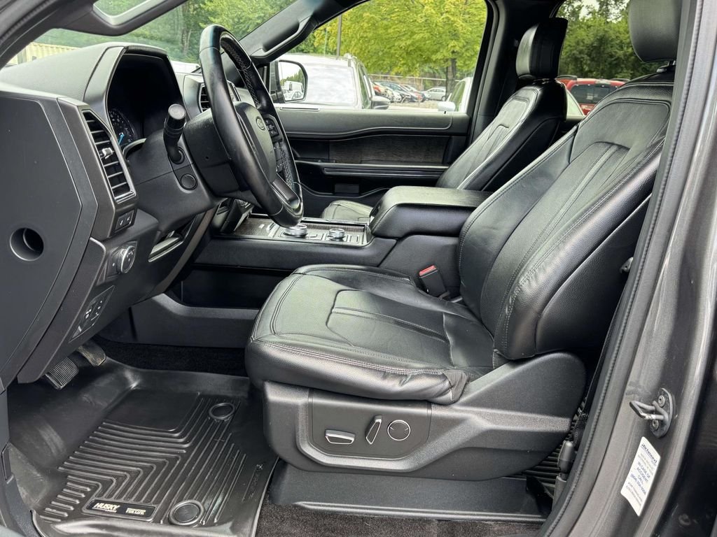 Used 2018 Gray Ford Limited image 21