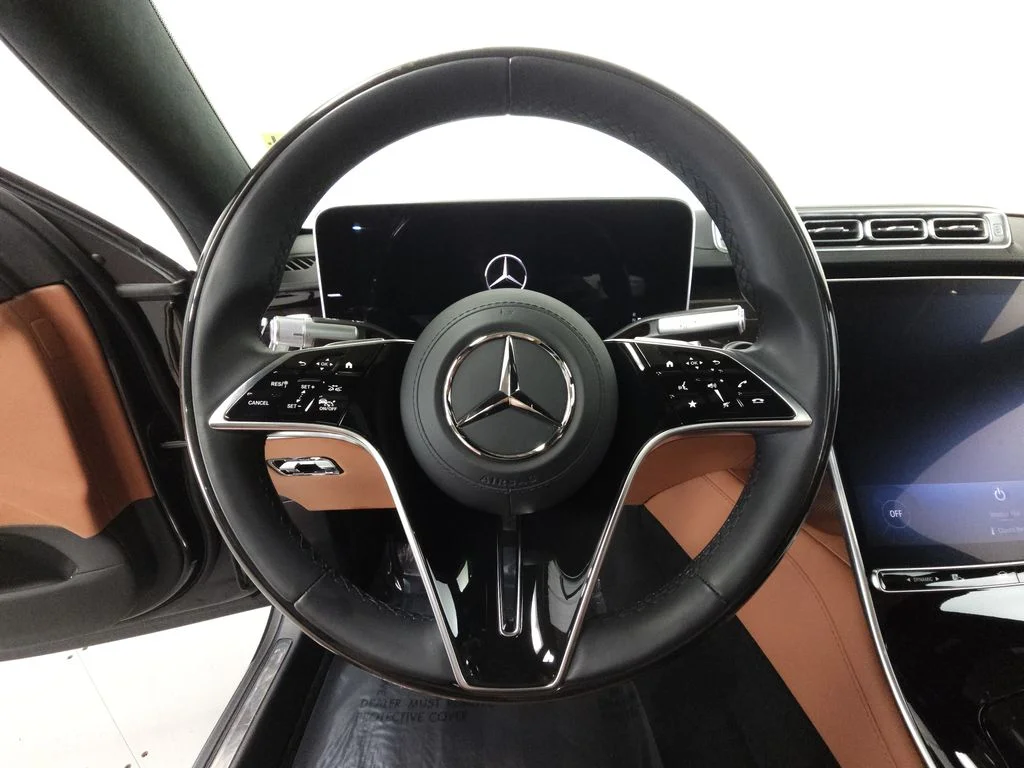 Certified Used 2024 Graphite Gray Metallic Mercedes-Benz S 580 image 12