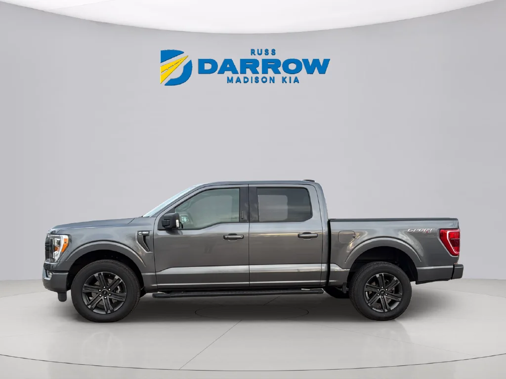 Used 2023 Gray Metallic Ford XLT image 2