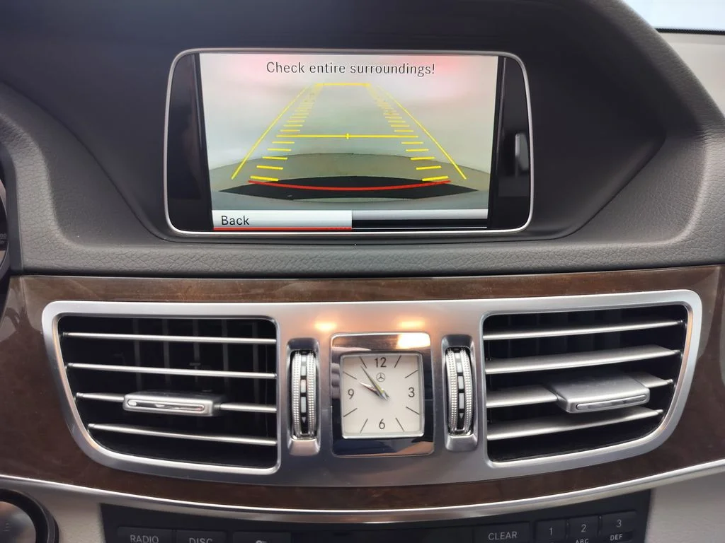 Used 2014 Gray Mercedes-Benz E 350 image 17