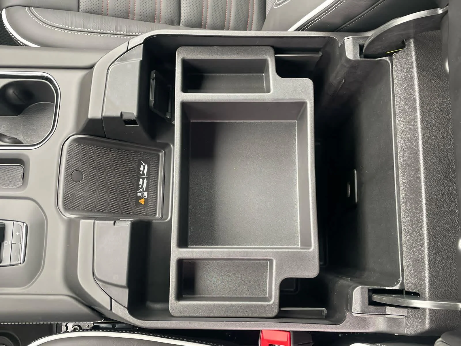 2026 GMC Sierra 1500 AT4X - Photo 27