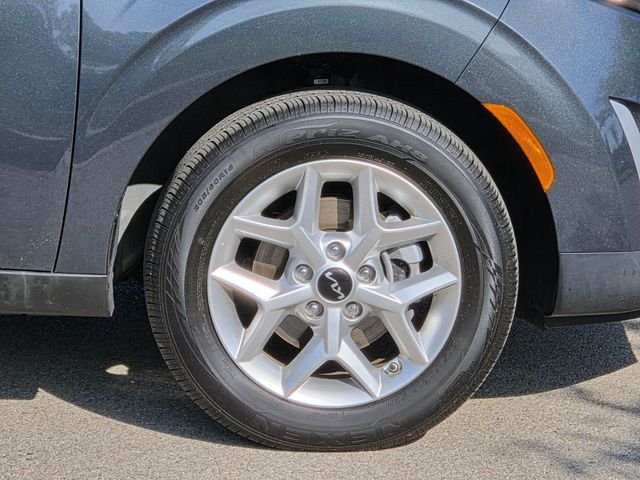 Used 2024 Gray Kia LX image 9