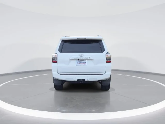 Used 2022 White Toyota SR5 Premium image 7