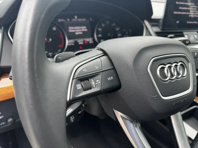 Used 2023 Mythos Black Metallic Audi S line Premium image 21