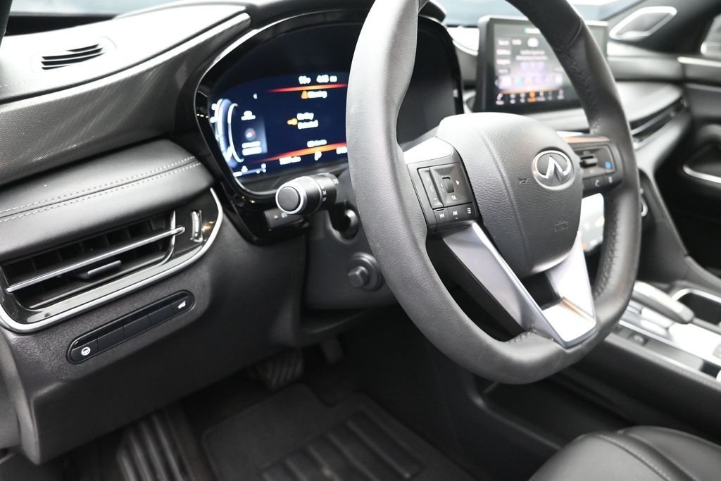 2025 INFINITI QX60 LUXE - Photo 12