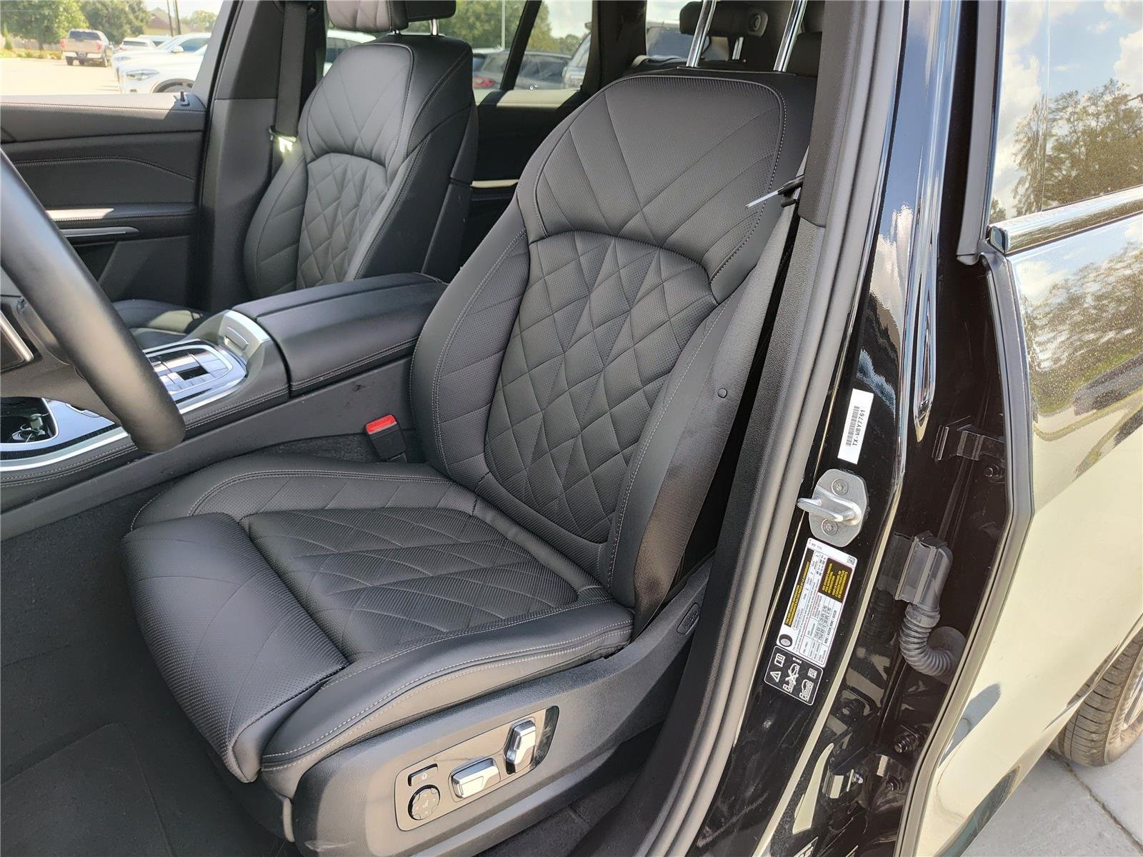 2025 BMW X5 40i - Photo 19