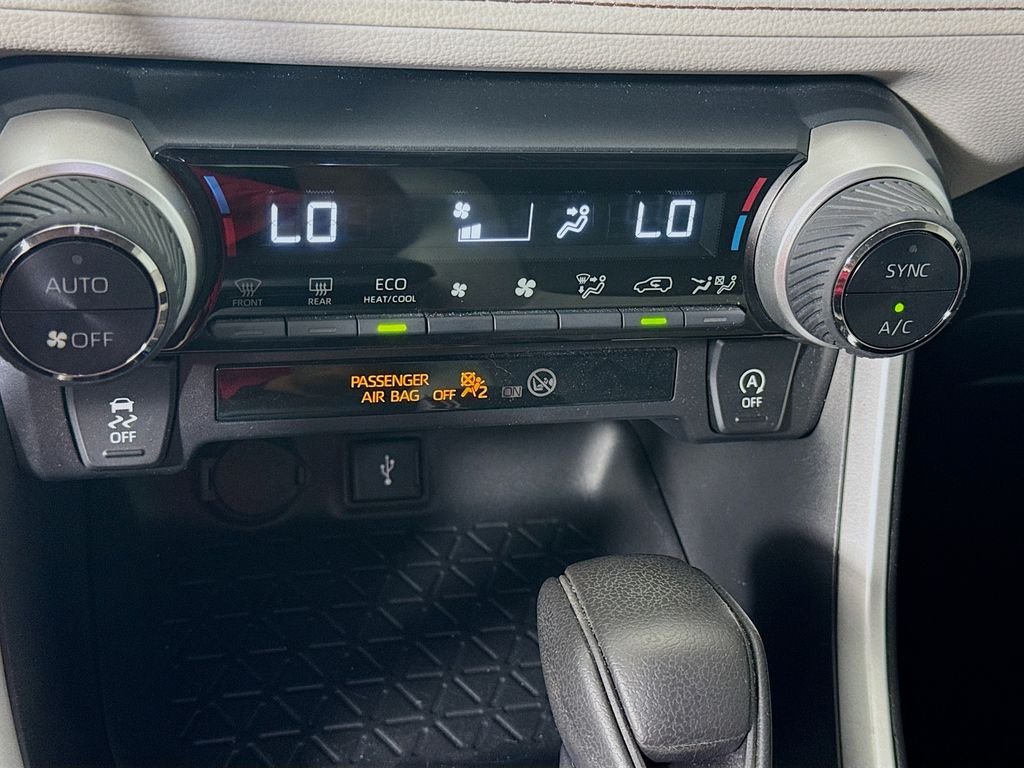 Used 2022 Lunar Rock Toyota XLE image 17