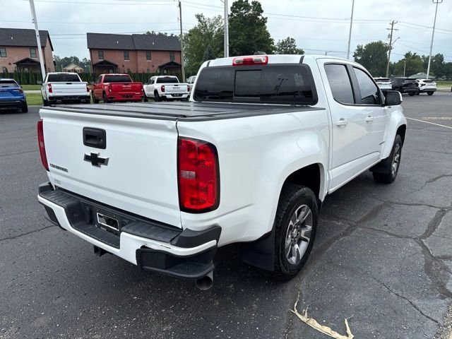 Used 2017 White Chevrolet Z71 image 7