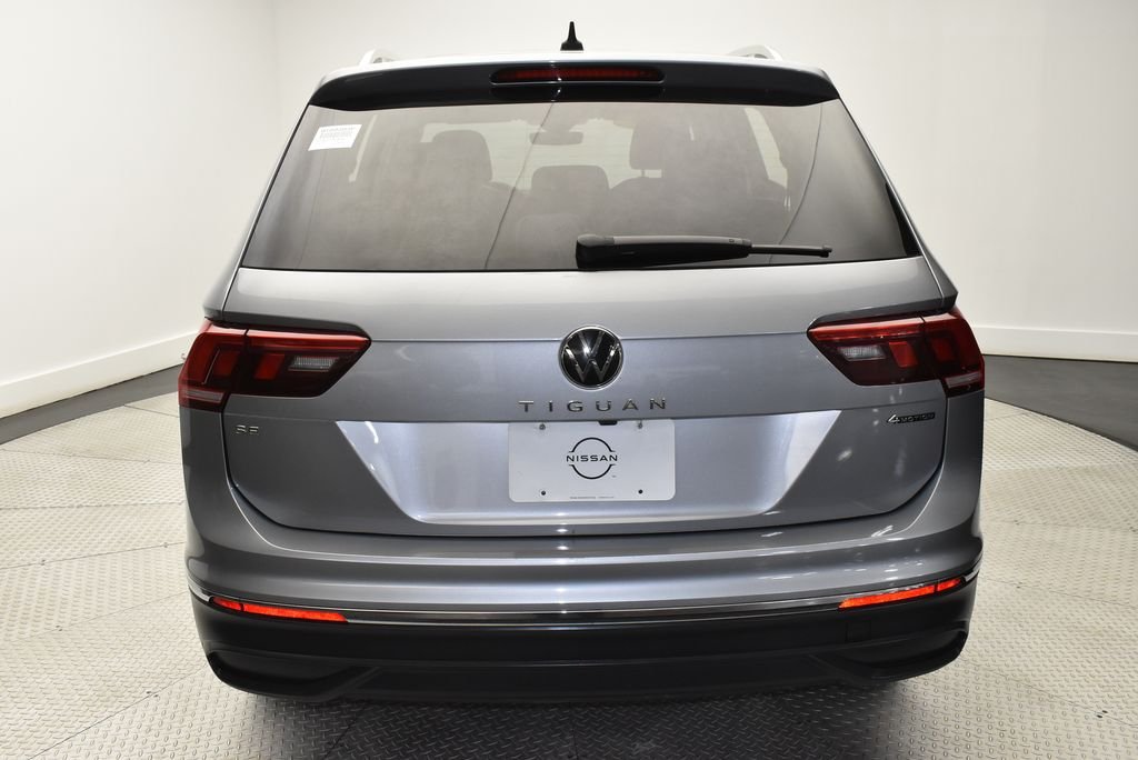 Used 2024 Gray Volkswagen 2.0T Wolfsburg Edition image 6