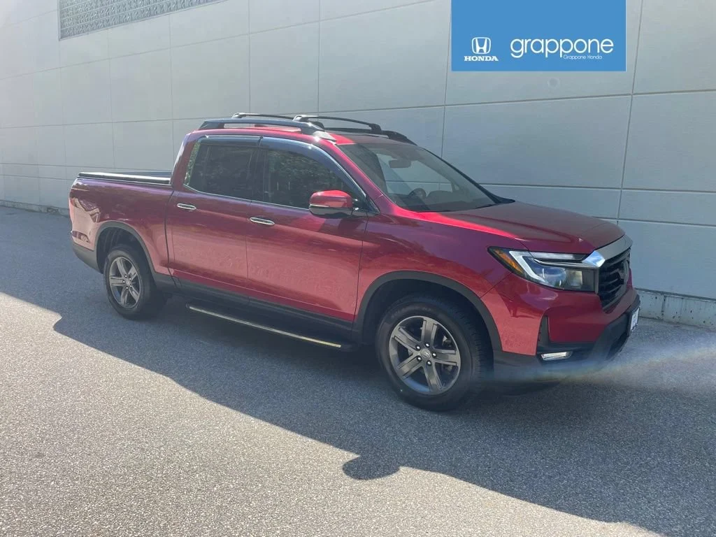 Certified Used 2022 Radiant Red Metallic II Honda AWD RTL-E image 13