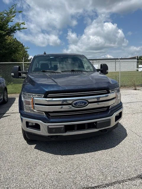 Used 2019  Ford  image 3