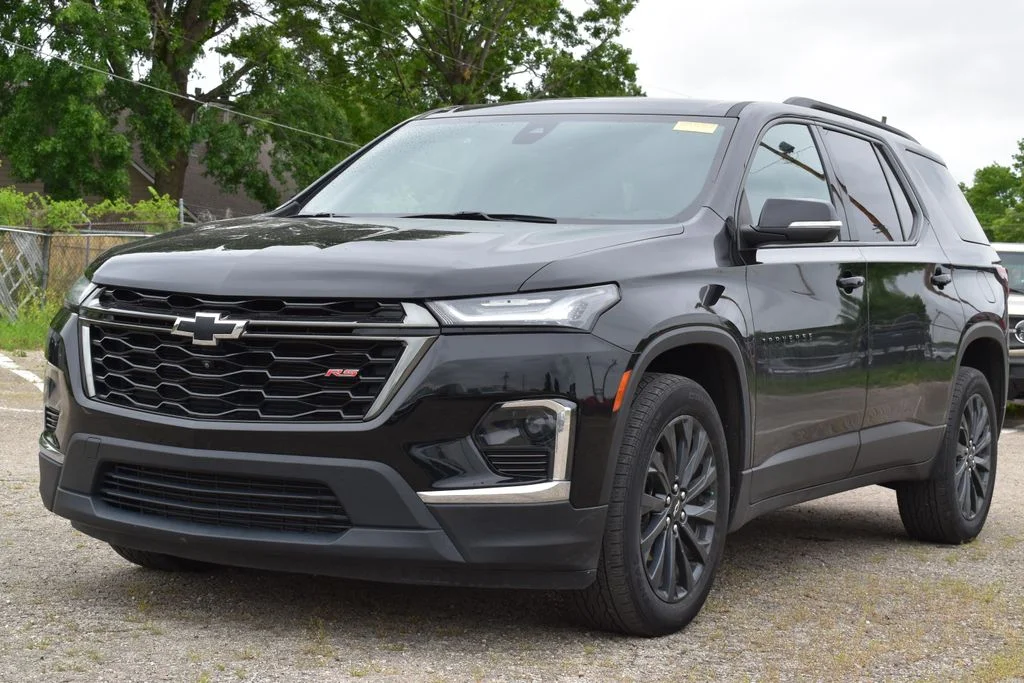 2022 Chevrolet Traverse FWD RS's photo