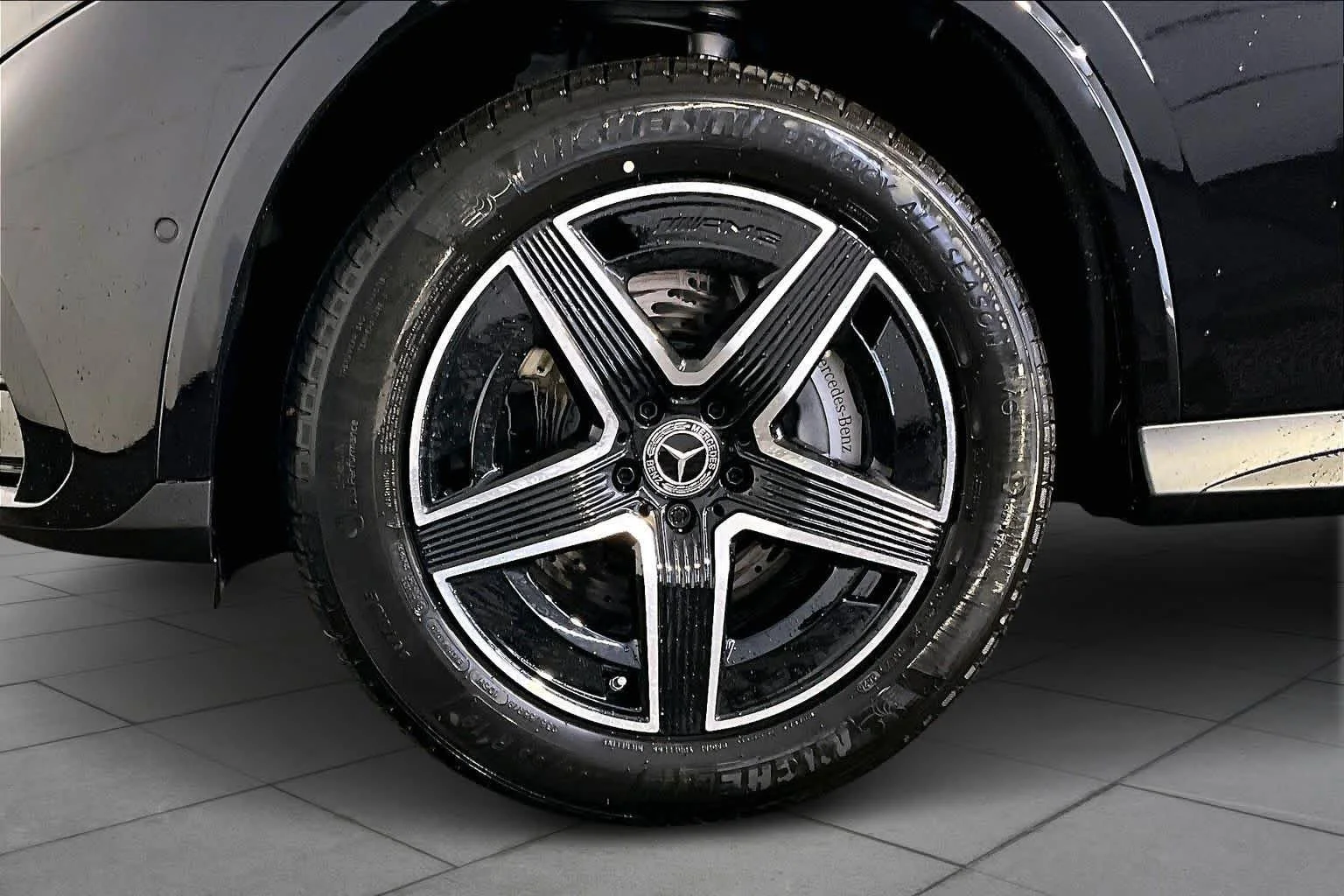 New 2026 Obsidian Black Metallic Mercedes-Benz GLC 300 image 17