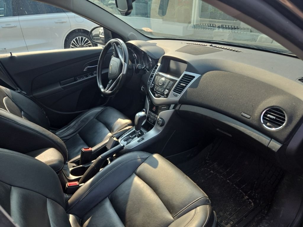 Used 2015 Gray Chevrolet LTZ image 2