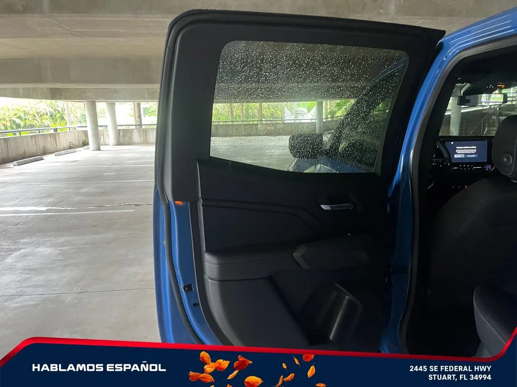 New 2026 Rapids Metallic GMC Elevation image 25