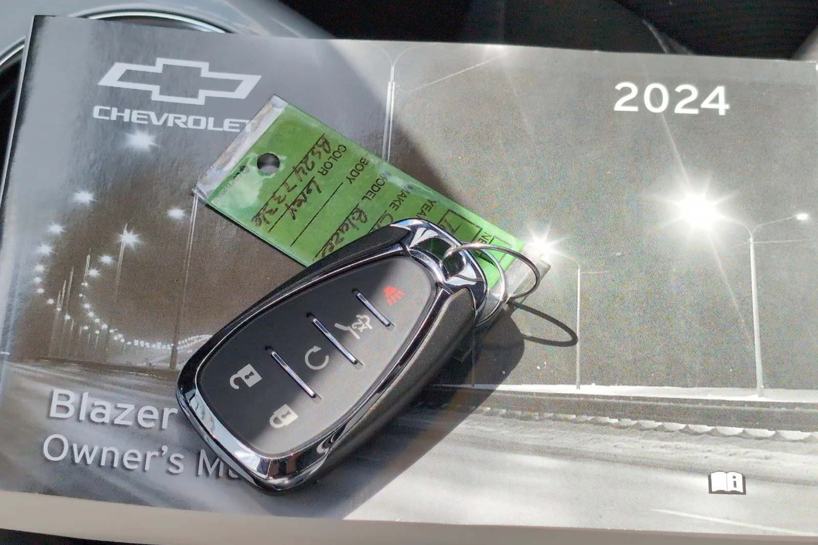 Used 2024 Sterling Gray Metallic Chevrolet 2LT image 9
