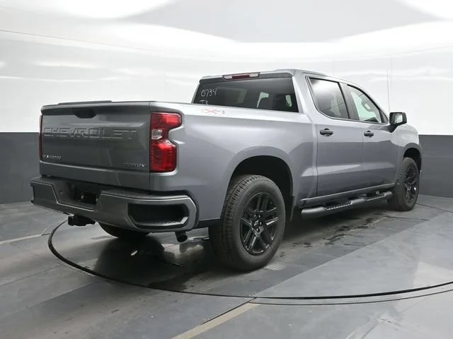 2026 Chevrolet Silverado 1500 Custom - Photo 9