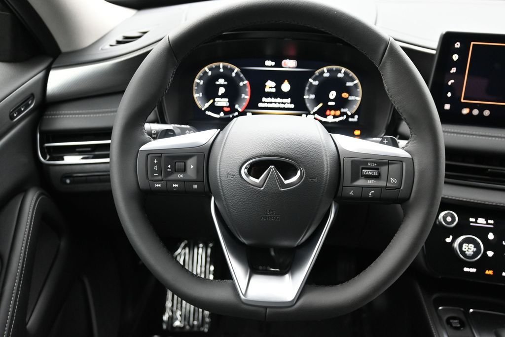 New 2027 RADIANT WHITE INFINITI Pure AWD image 21