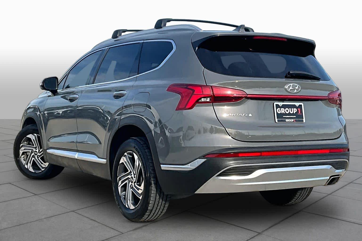 Used 2023 Hampton Gray Hyundai SEL image 12