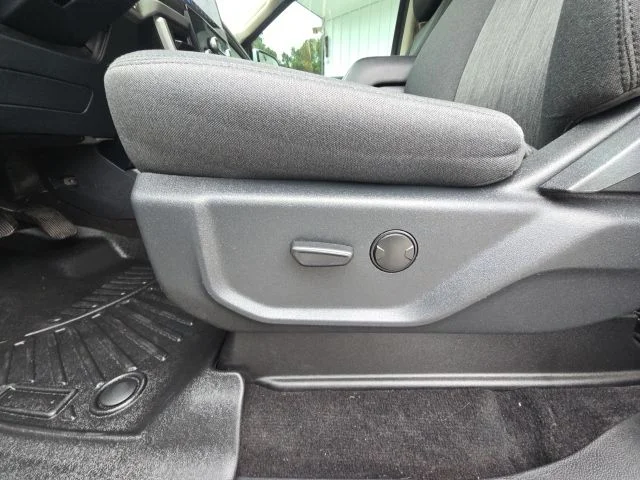 Certified Used 2022 White Ford XLT image 26