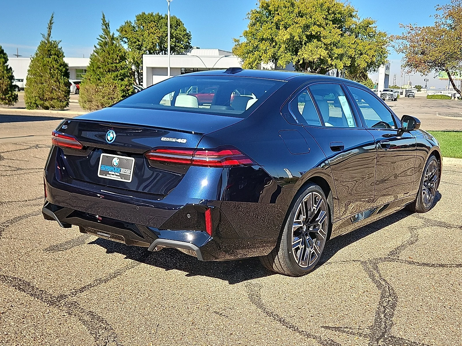 New 2026 Carbon Black Me BMW eDrive40 Rear-Wheel Drive image 3