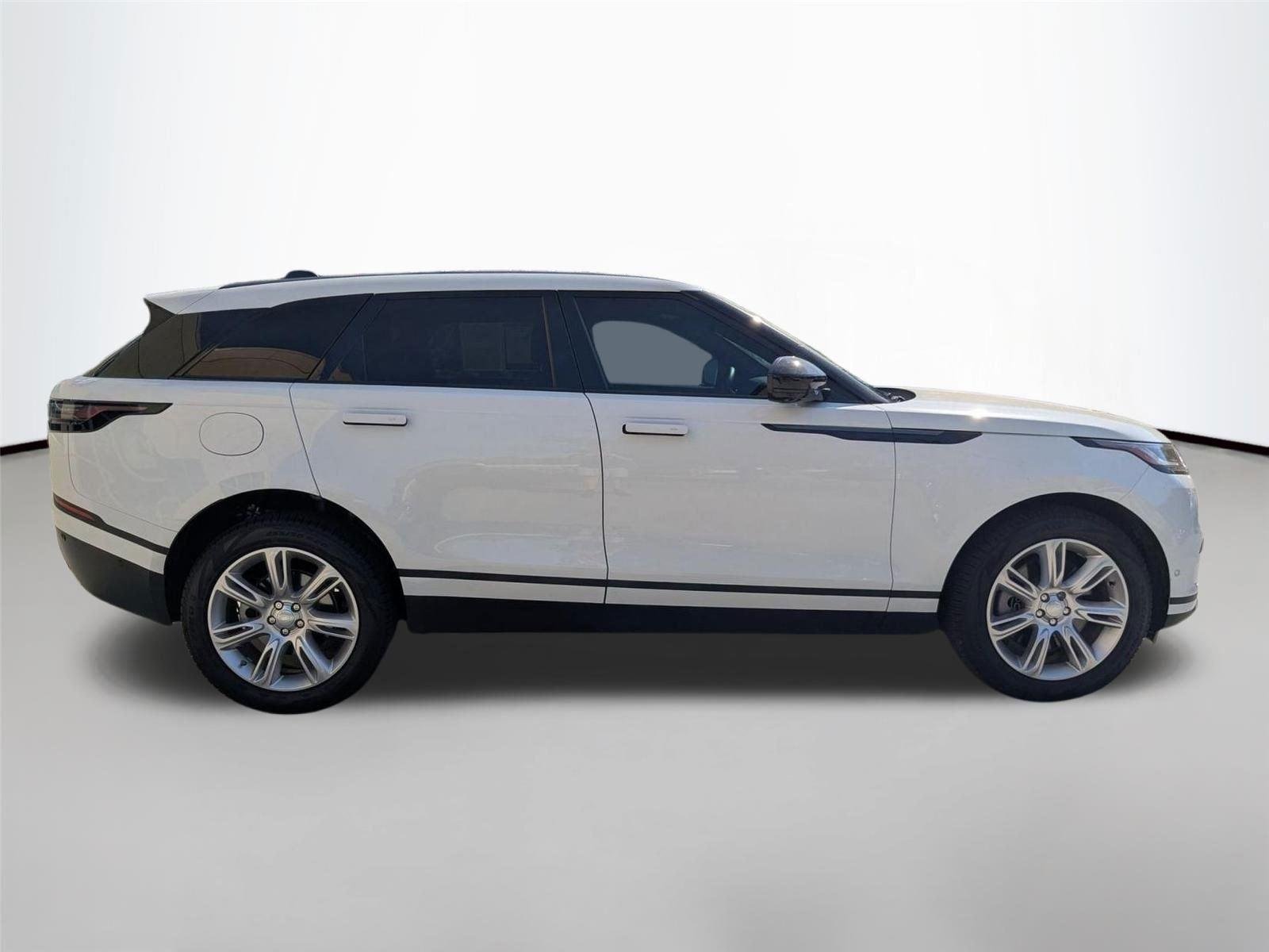 Used 2026 Fuji White Land Rover S image 4