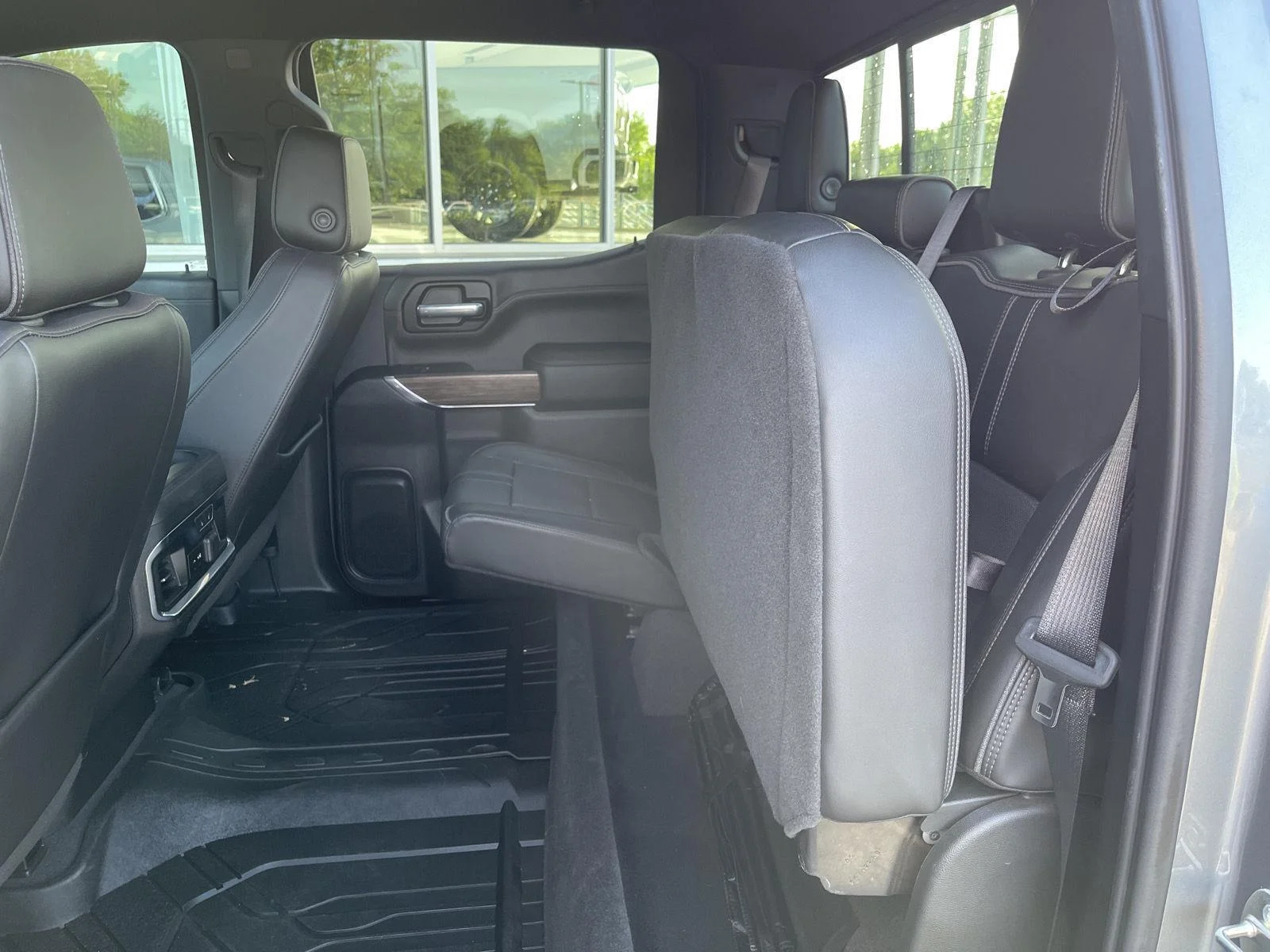 Used 2020 Satin Steel Metallic Chevrolet High Country image 41