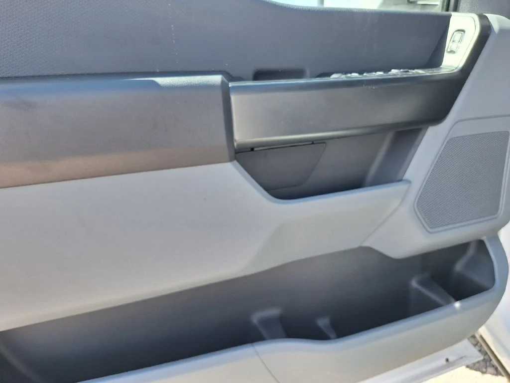 New 2026 Oxford White Ford XL image 16