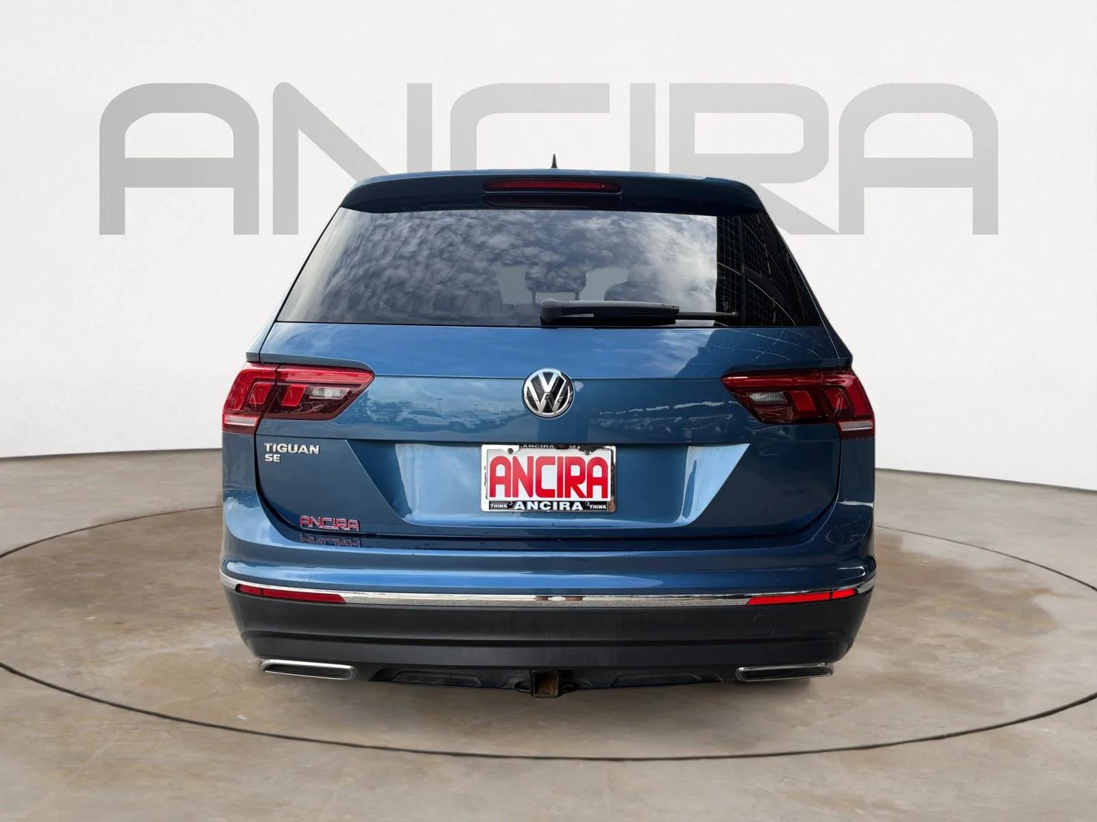 Used 2020 Silk Blue Metallic Volkswagen 2.0T SE image 9