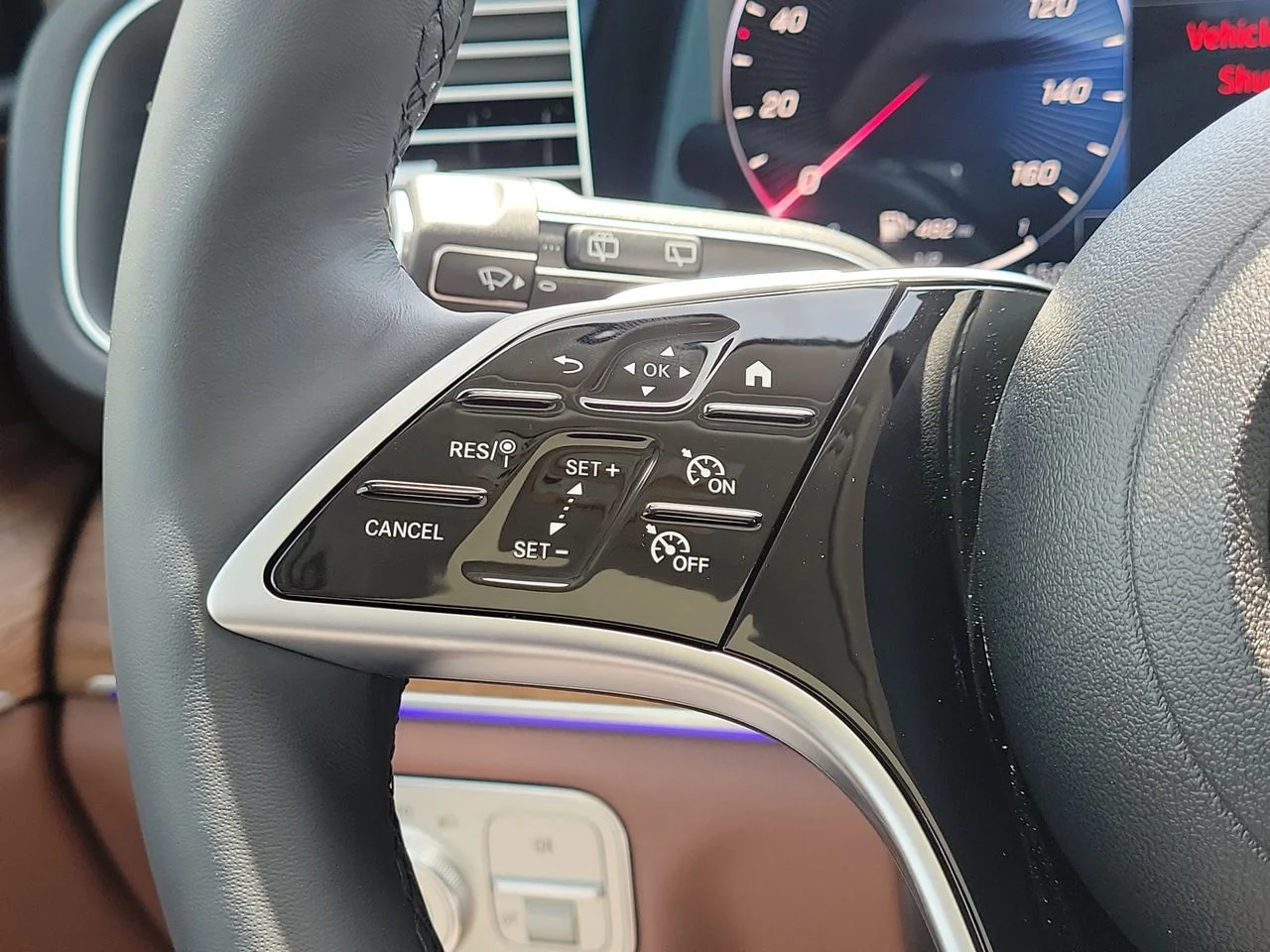 New 2026 Polar White Mercedes-Benz GLE 350 image 31
