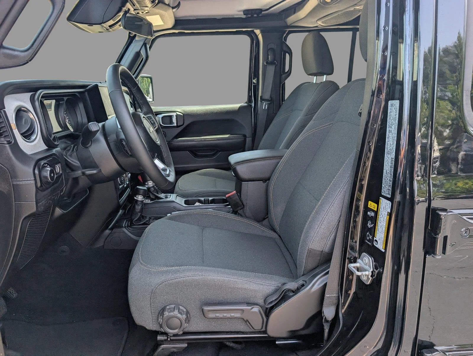 Used 2025 Black Clearcoat Jeep Sahara image 13