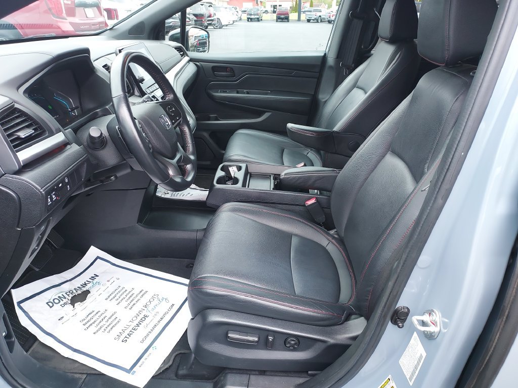 Used 2024 Gray Honda Sport image 13