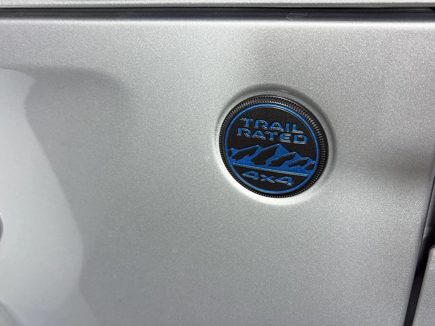 Used 2023 Silver Zynith Clearcoat Jeep Rubicon image 11